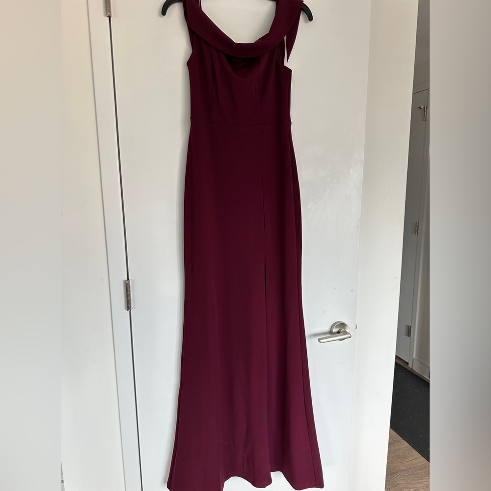 Lulus formal dress- used once, like new! Size: S